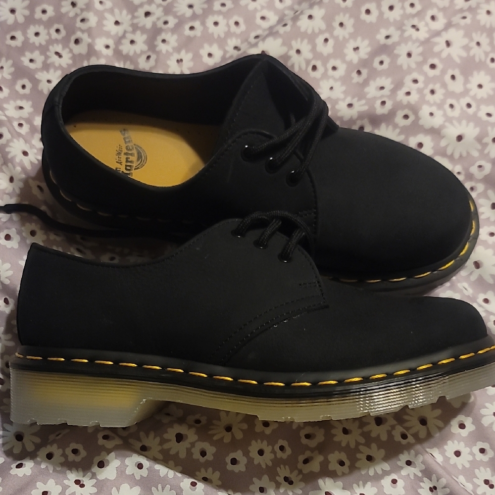 Dr. Martens Black Oxford 1461 Iced Size 6 Womens